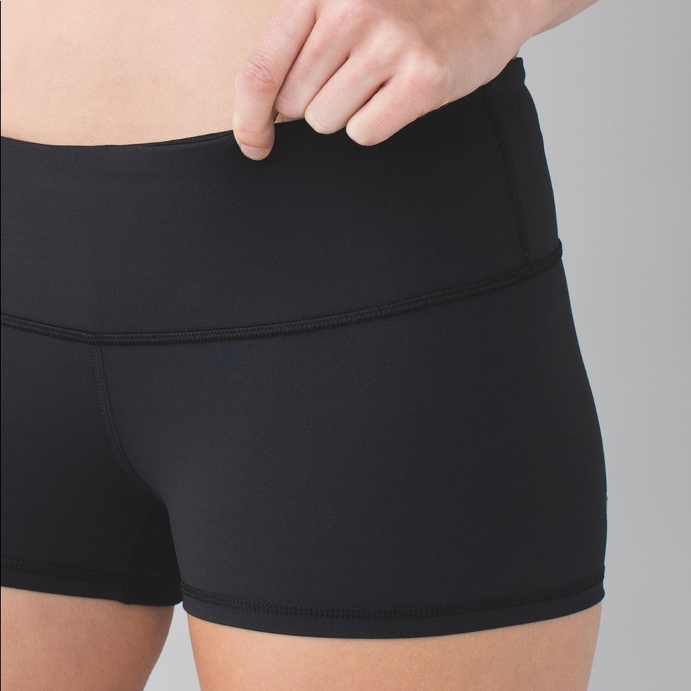 Lululemon Reversible “Boogie” Shorts (Spandex)